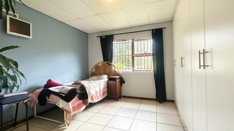 7 Bedroom Property for Sale in Dassenberg Western Cape